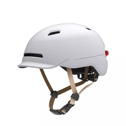 Helmet with smart functions