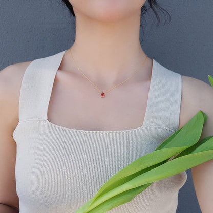 Water drop shaped necklace