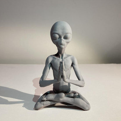 Meditation alien resin ornament decoration