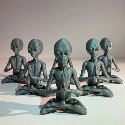 Meditation alien resin ornament decoration