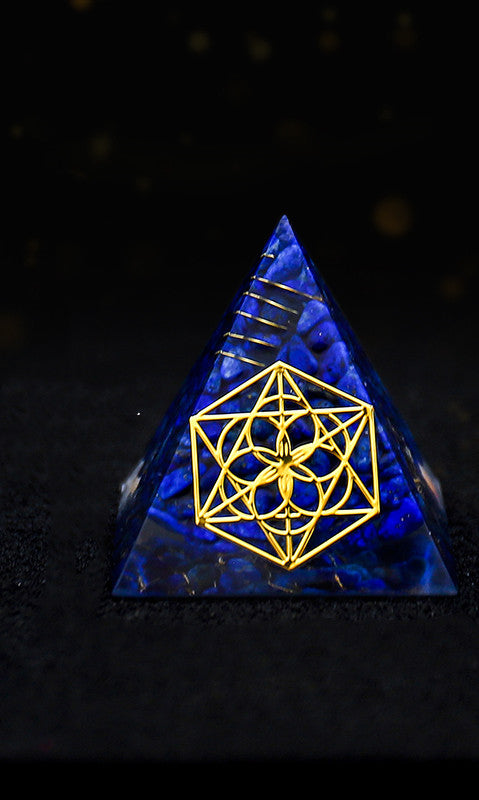 Natural Crystal Pyramid Ornaments, Transfers Happy Spiritual Ogan, High Frequency Healing Energy Towers