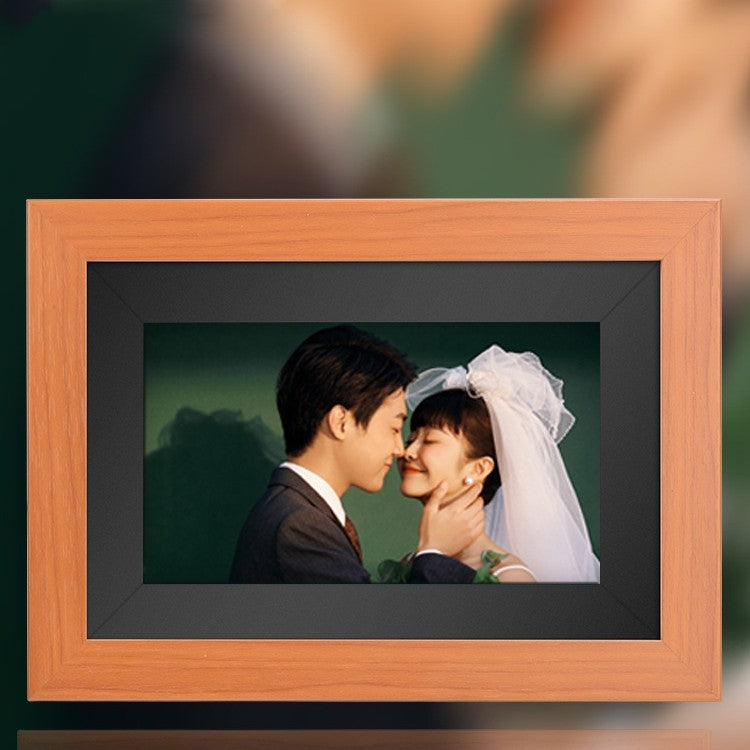 Digital photo frame
